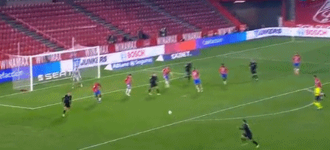 海港0-0柔佛新山，陈威12次扑救，加布里埃尔、冯劲失良机