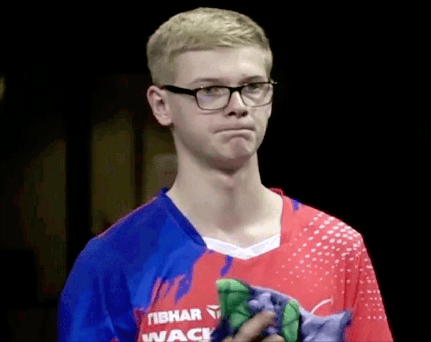 与萨拉赫 与萨拉赫