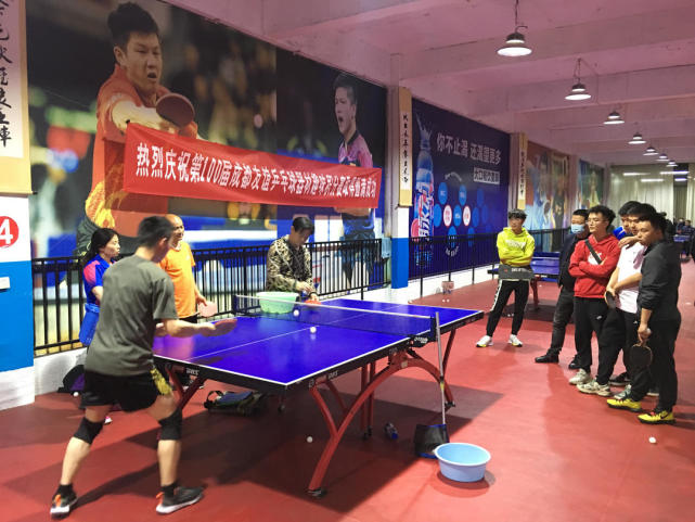 尼尔森的职 尼尔森的职