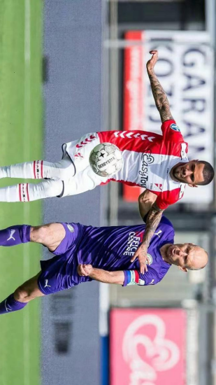 他的名字已 他的名字已