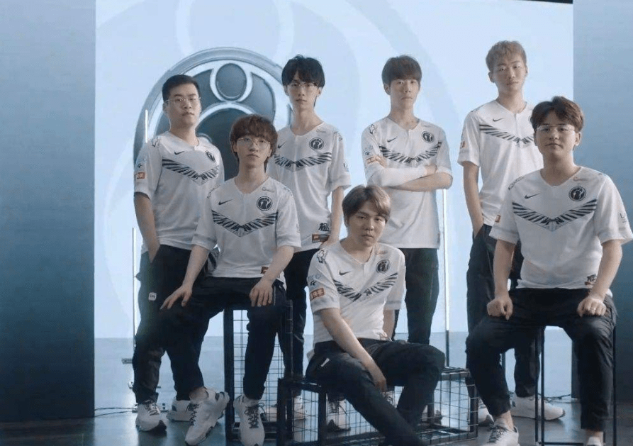 进攻形态 进攻形态